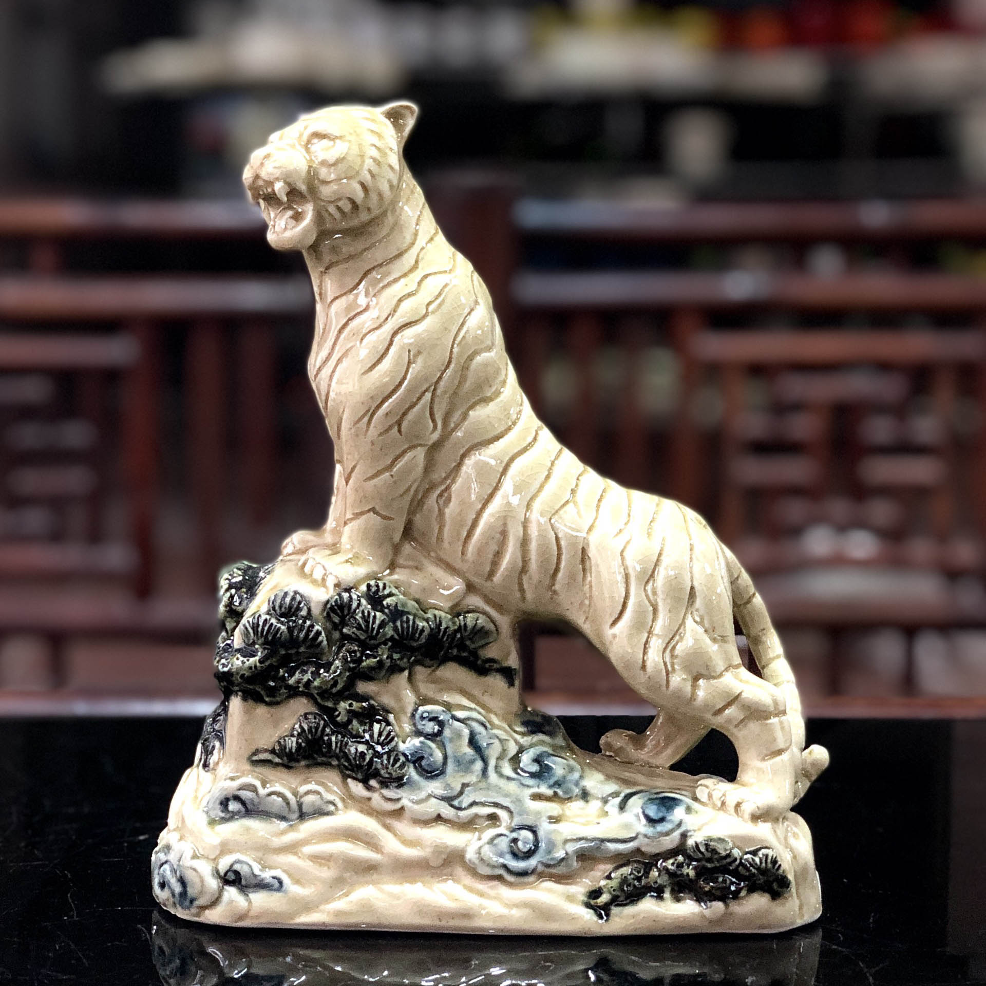 Tượng gốm sứ phong thủy Bạch Hổ