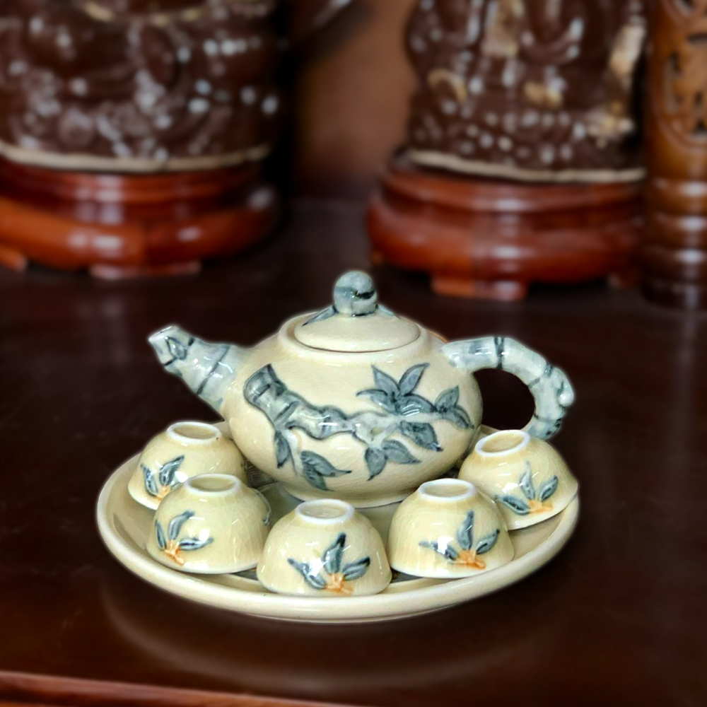 Bộ ấm chén men sứ hanh vàng trắng tràm - đắp nổi - Gốm Phạm Dũng Bát Tràng