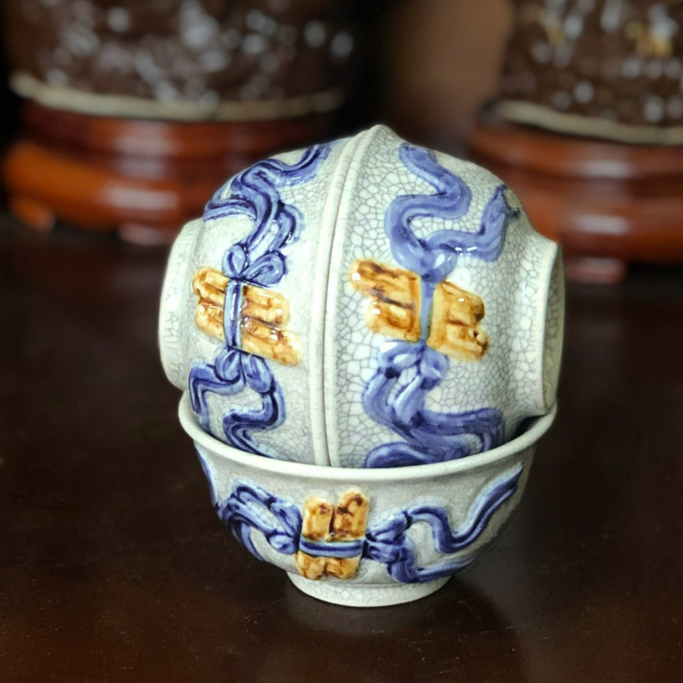 Bát cúng men Rạn gạo nếp đắp nổi