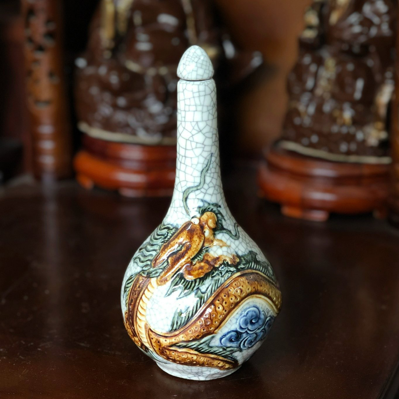 Nậm rượu men rạn gạo nếp đắp nổi Bát Tràng